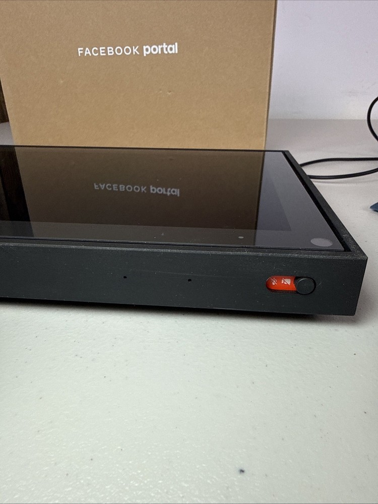 Portal From Facebook Smart Hands-Free Video Calling Device