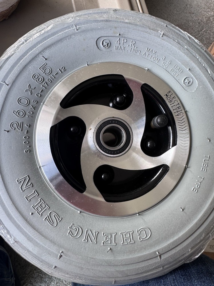 Mobility scooter replacement wheels