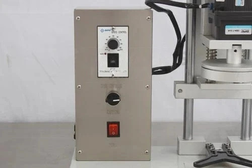 Metal Electric Glass Bottle Lug Capping Machine/Jam Jar Cap Closure Sealer 110V