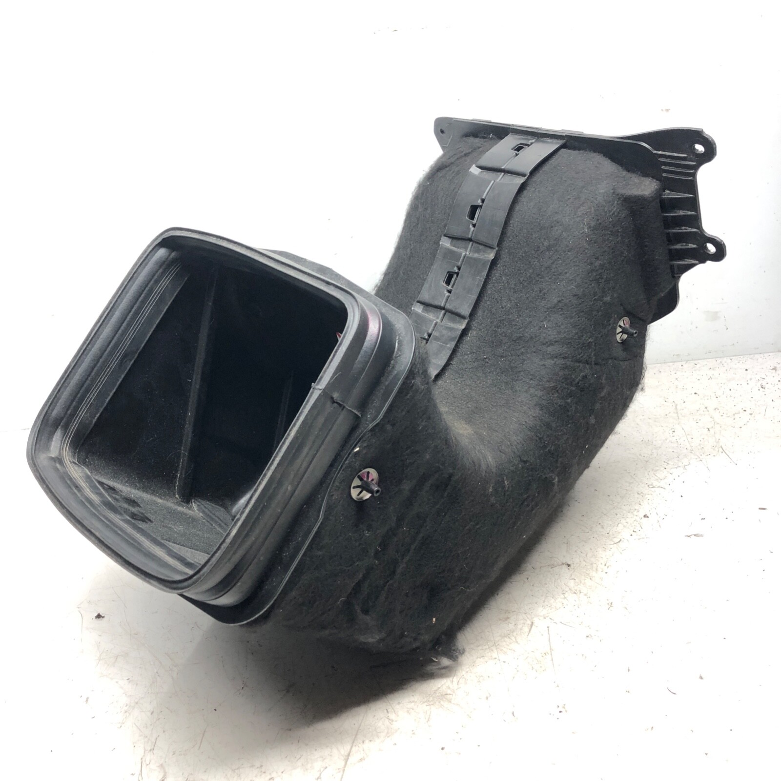 MERCEDES SPRINTER MK3 W907 AIR INTAKE VENTILATION DUCT VENT PIPE 2018 - 2025