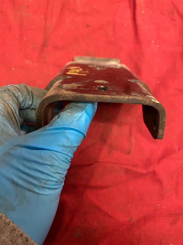 MACK CXU613 HOOD REST SUPPORT BRACKET