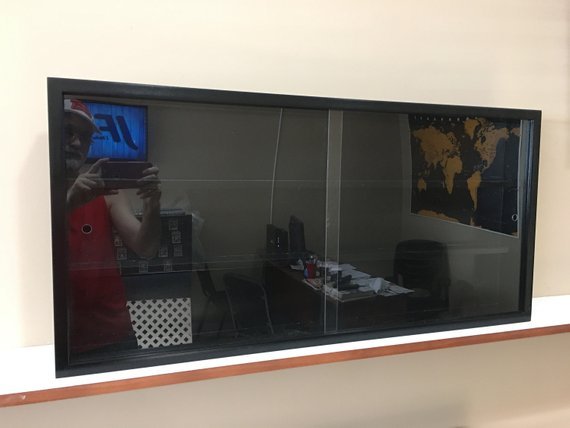 Display case cabinet for STAR WARS figures - 3 Compartments