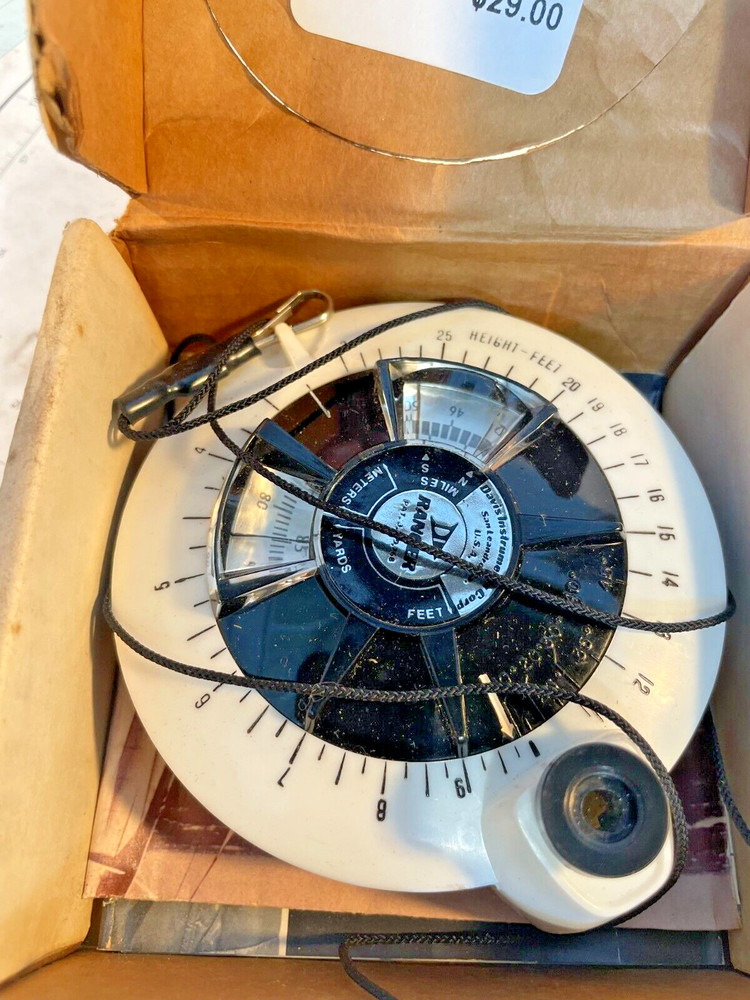Davis Instruments Corp 1966 Range Finder