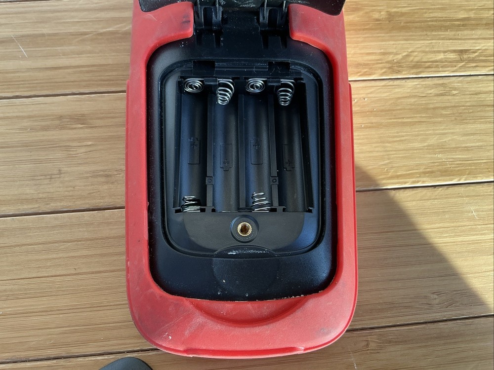 READ** Omega HH801A Digital Thermometer Dual Input Type K J T E Temp Meter