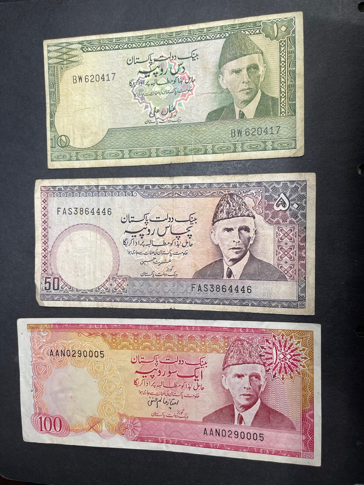 Early Pakistan 3 Banknotes Lot