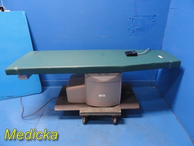 Ritter Midmark 306 Powered Exam Table W/ Foot-Control ~ 30882
