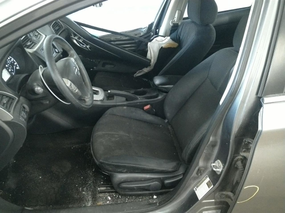 Driver Left Front Spindle/Knuckle Fits 11-25 LEAF 104814740