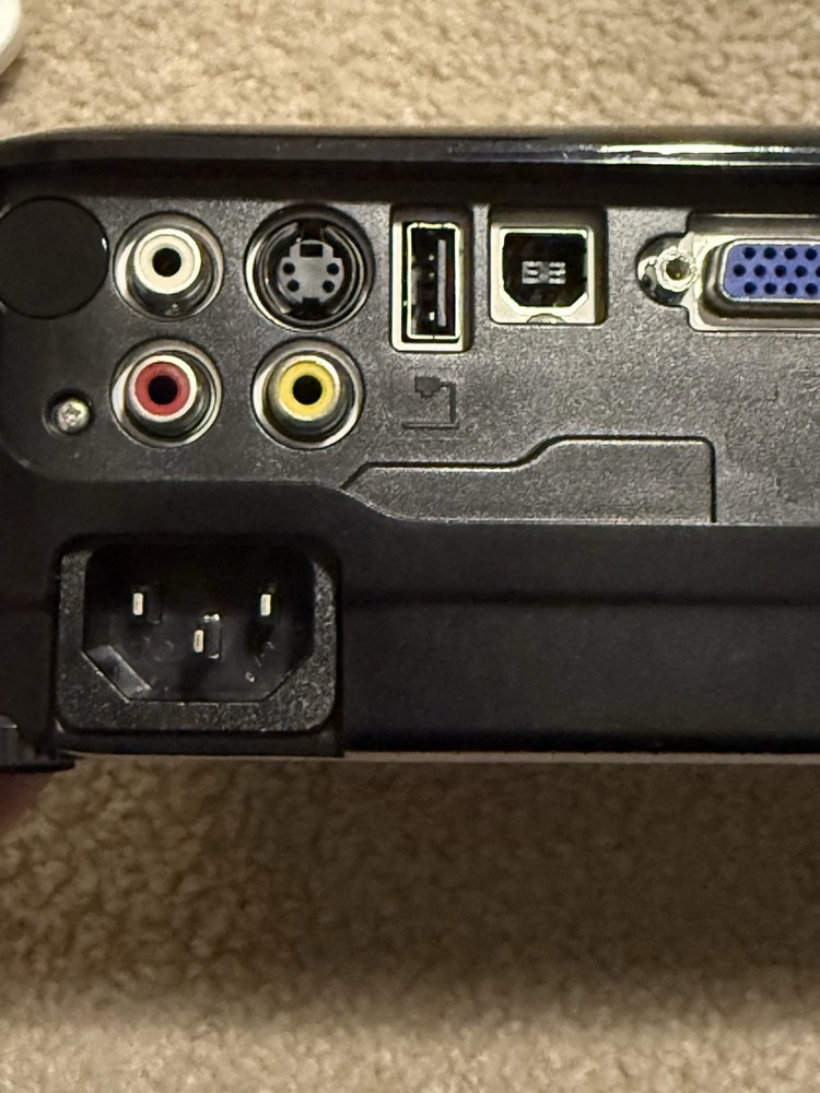 Epson EX5210 3LCD Desktop Projector with Remote, Cables, Carrying Case