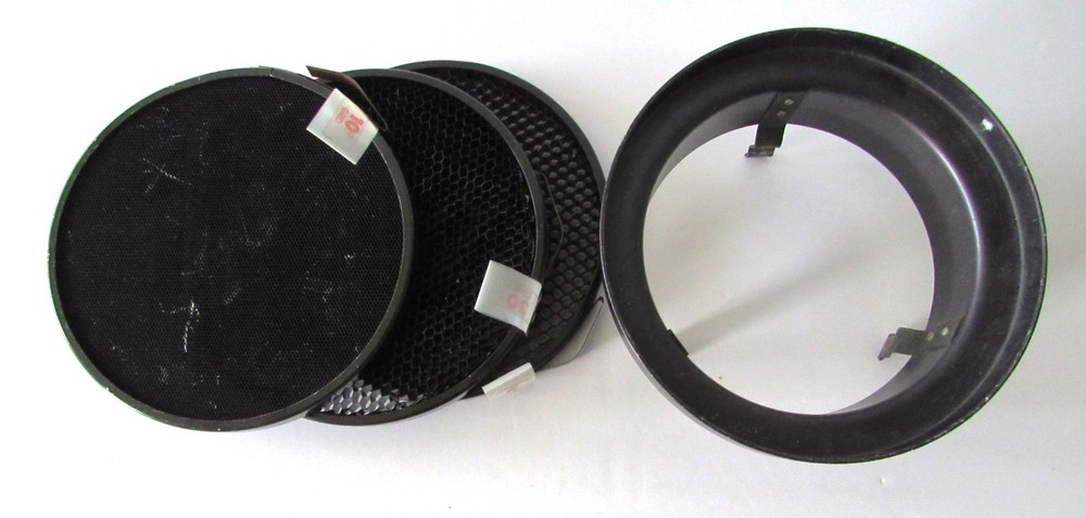 Dynalite Grid Holder Model # 33-08 with Grid Set (3)