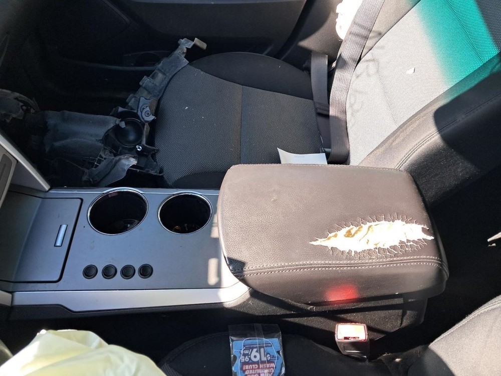 Fuse Box Engine Fits 14-15 EXPLORER 4854389