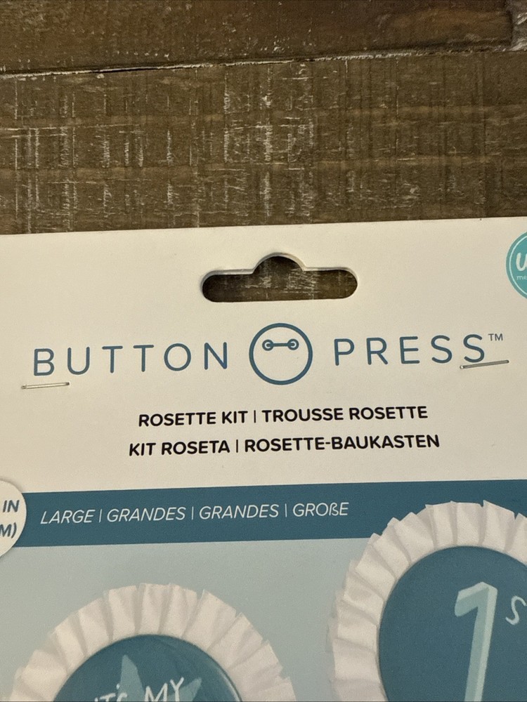 We R Memory Keepers Button Press Rosette Kit-Makes 2