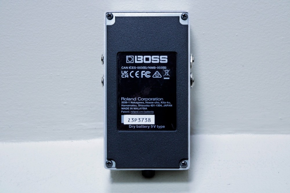 * Boss TE-2 Tera Echo Guitar Effect Pedal * A Multi-Dimensional Reverb-Delay *