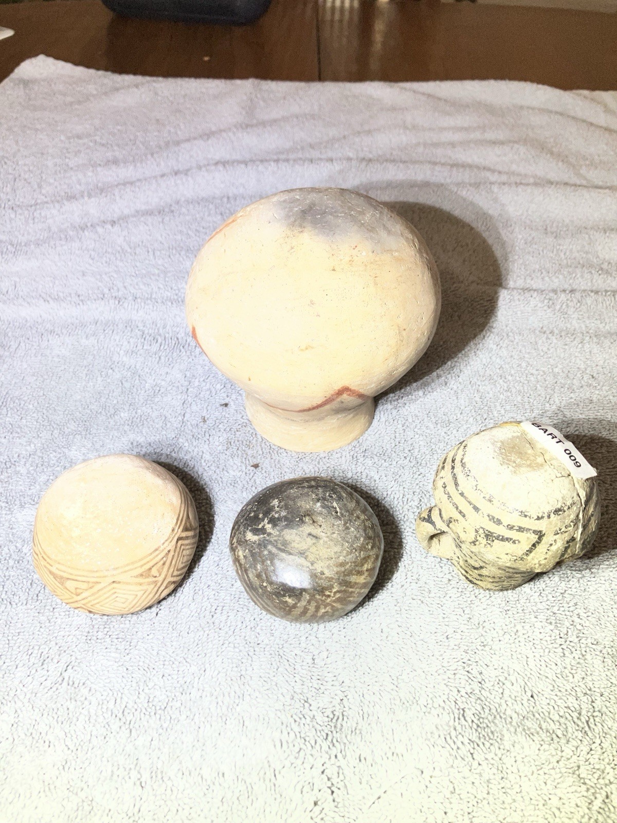 Anasazi Black On White Pottery Miniature Collection