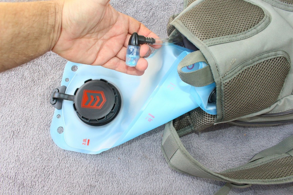 Small Light weight Day Back Pack Hydration backpack Molle Hook Loop Grey OS