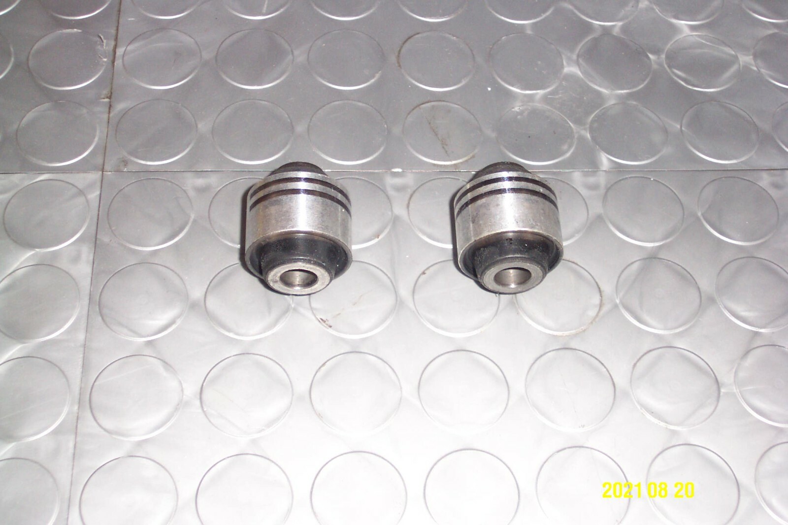 Mercury Mercruiser Quicksilver Bellhousing Rear Engine Mount Kit 865330a02 Pair