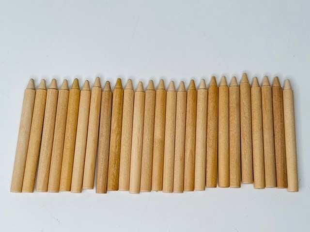 25 Unfinished Wood Turnings 3.5" Crayons