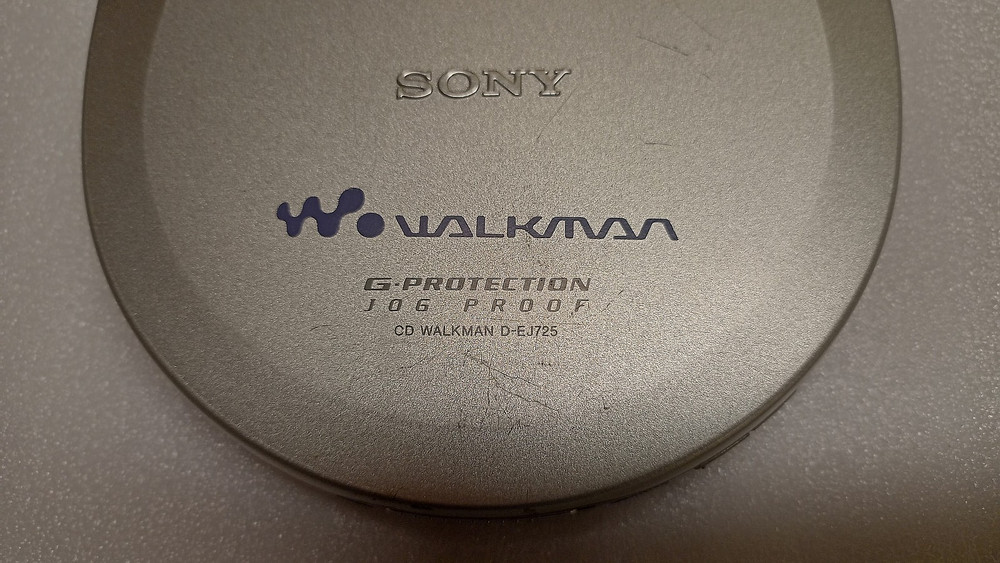 Sony D-EJ725 Portable CD player