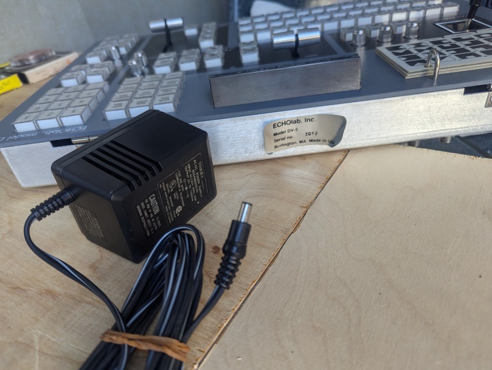 ECHOlab Model DV-5 Production Switcher