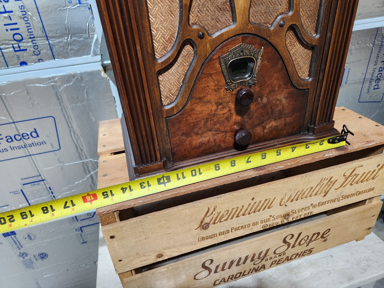 Art Deco CROSLEY Tombstone Table Top Tube Radio 1933/34 ~ Model 184