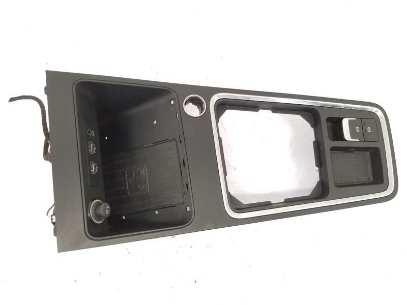 2018 SEAT ATECA GEAR LEVER SURROUND 577863283AC