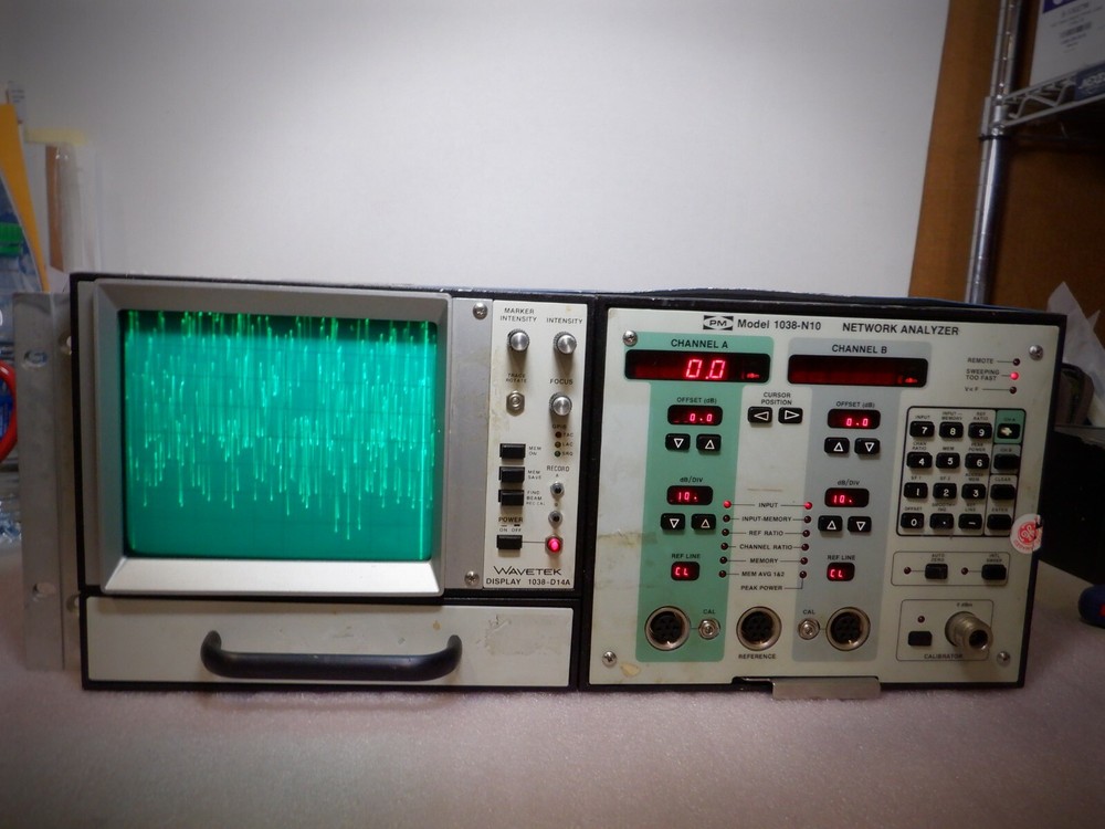 Wavetek PMI 1038-N10 1038-D14A Network Analyzer w/ Display