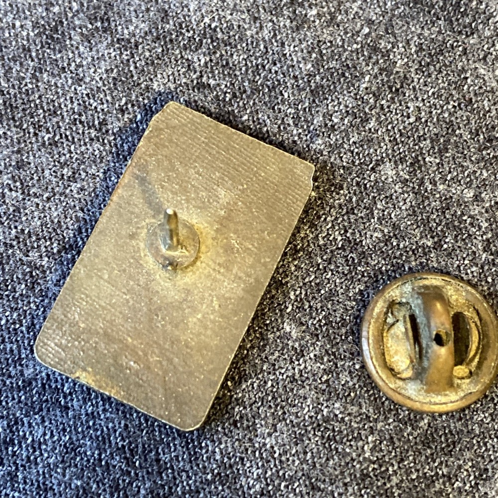 Vintage Stroh’s Beer Can Lapel / Hat Pin