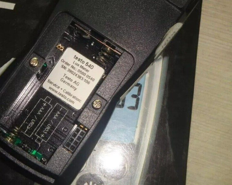 Testo 540 Pocket Light Meter Digital Display Light Meter with Case