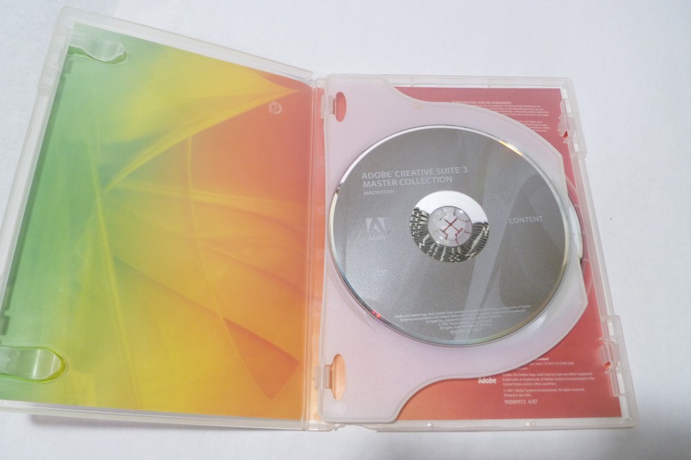 Adobe Creative Suite 3 Master Collection Macintosh With Serial Numbers (DVD 2007