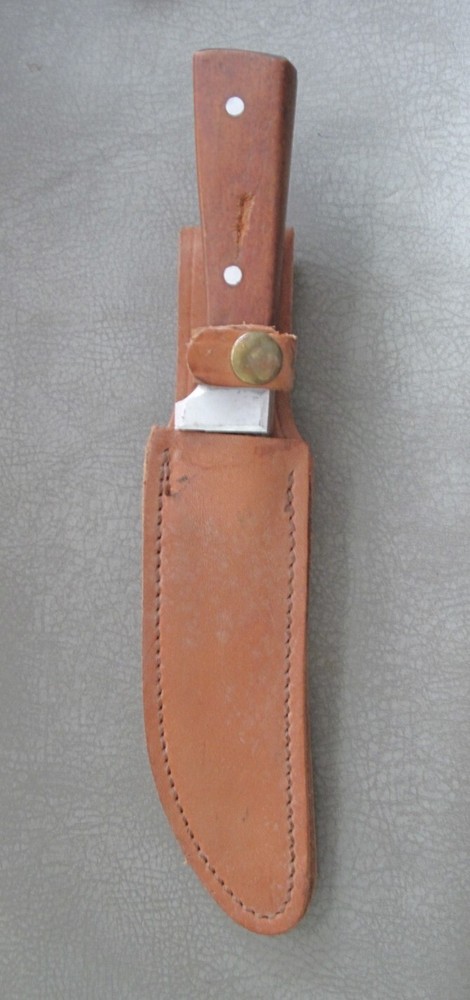 Custom-Made Hunting Knife w/Sheath, USA.
