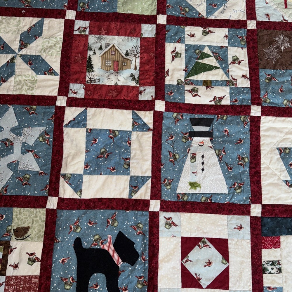 Handmade Christmas-themed Patchwork Quilt-40"by 40"