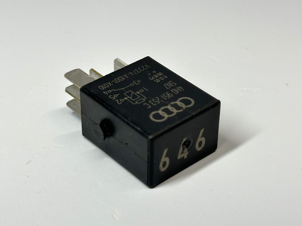 MULTIFUNCTION RELAY # 646 - AUDI VW PORSCHE