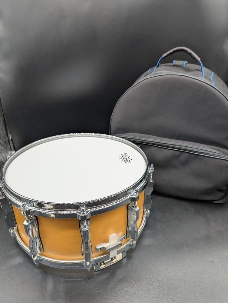 Pearl Zenithal Resonator Drum with Case