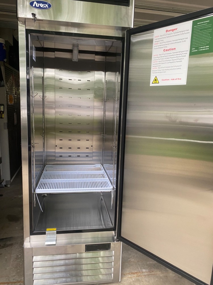 Commercial Upright Freezer