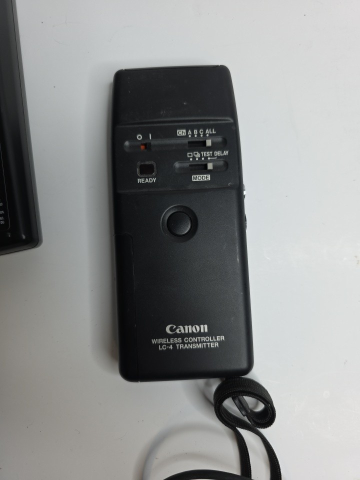 Canon Accessories CP-E4 Compact Battery Pack Remote Controller Transmitter Lc-4