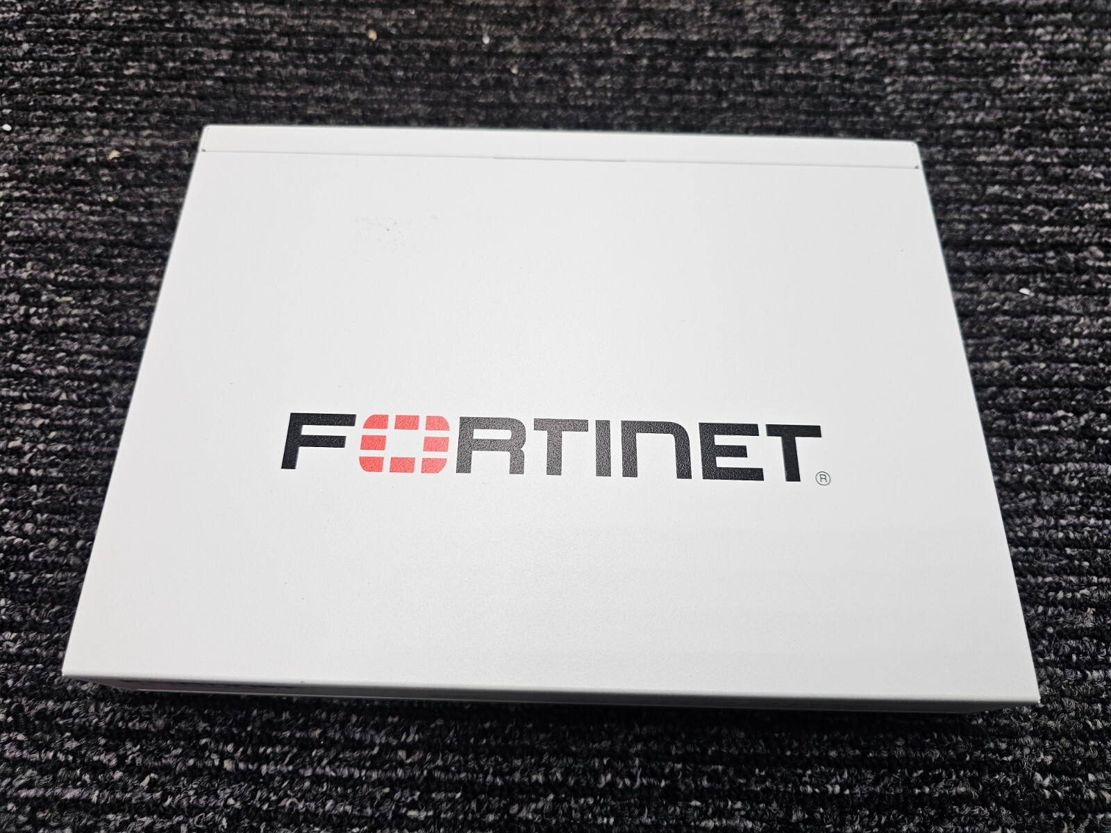 Fortinet FortiGate FG-60F Network Firewall Switch FG-60F-BDL-950-36