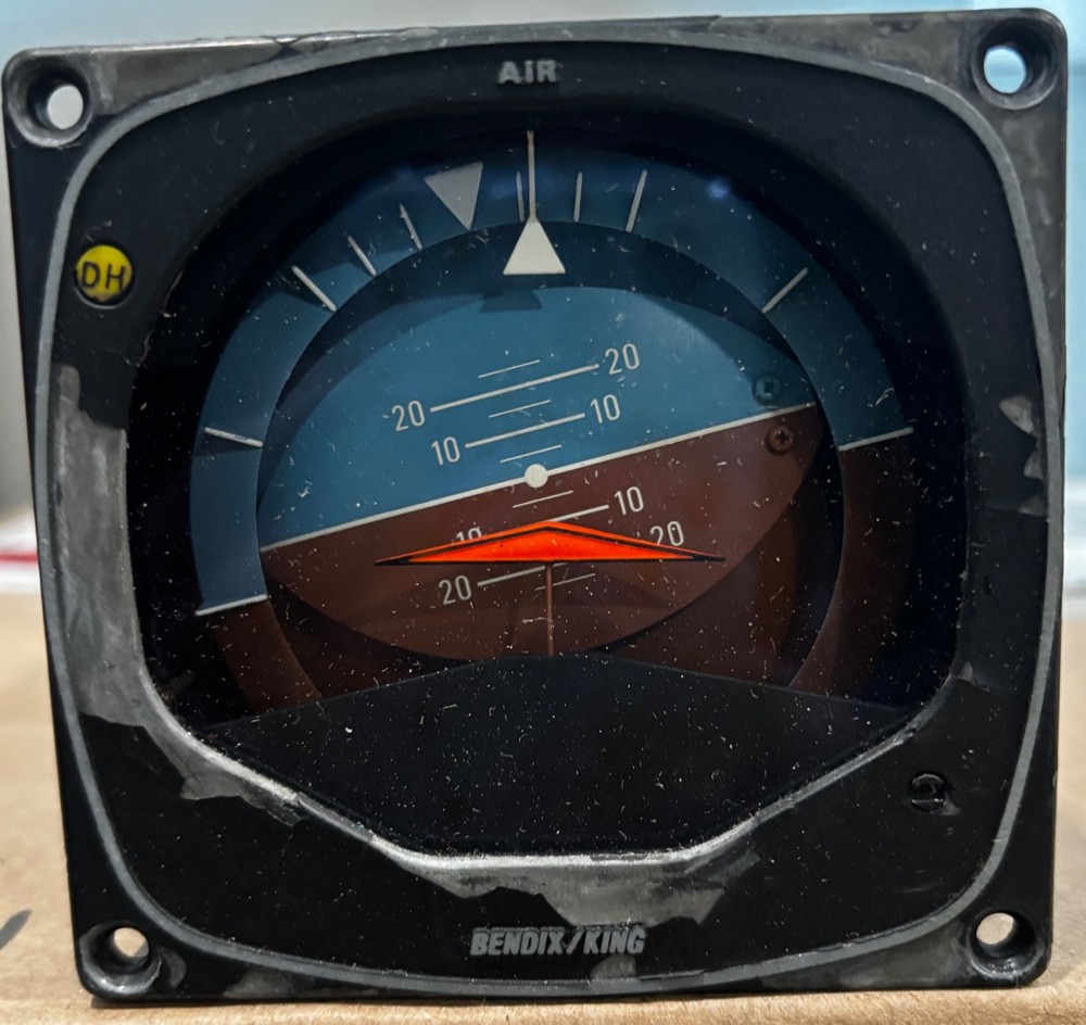 Bendix King KI 256 Flight Command Indicator 060-0017-00 S/N 22175