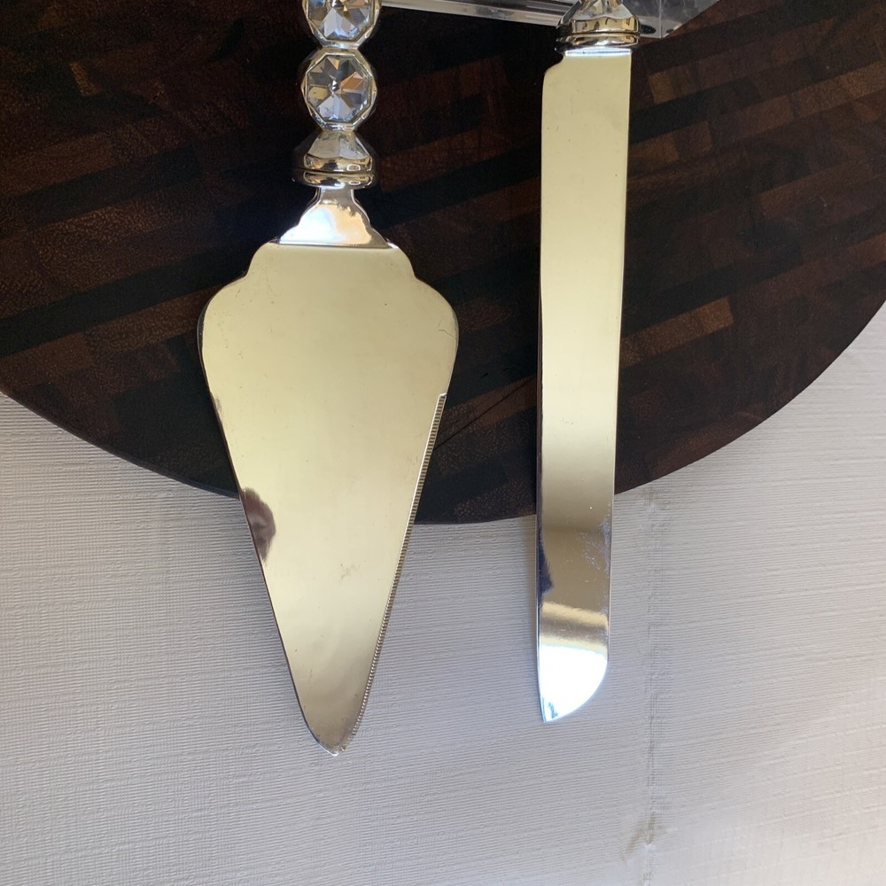 Beautiful Rhinestone Handle Wedding Cake Serving Set