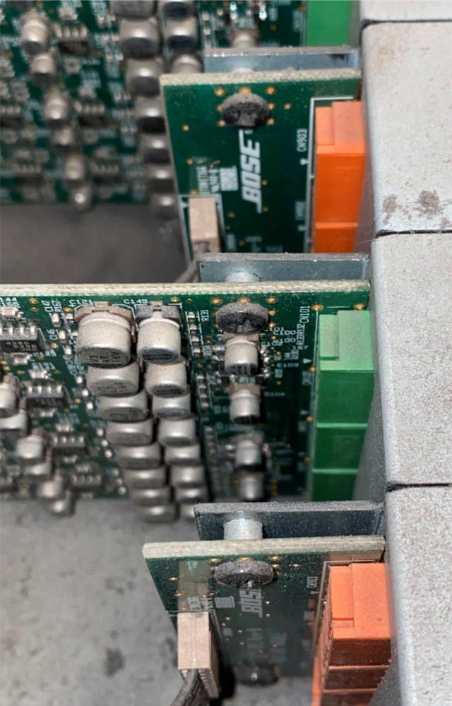 Bose ControlSpace ESP-88 Engineered Sound Processor W/ 7X Cards, Mount Ears