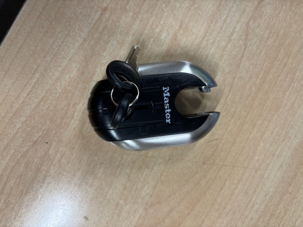 Master Lock model 187 titanium padlock - New