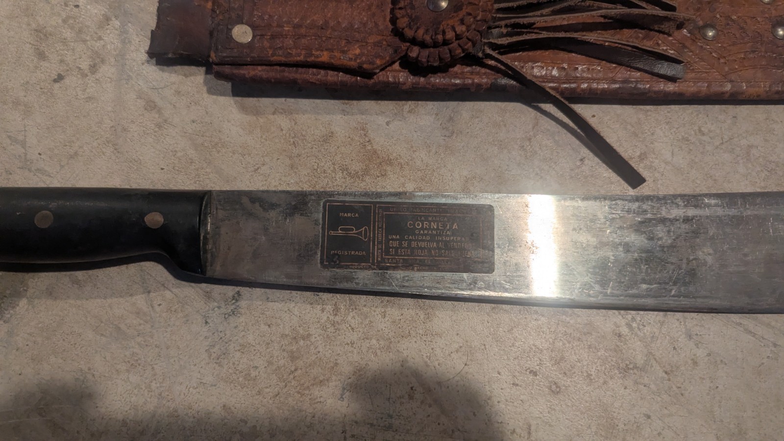 Vintage EL SALVADOR CORNETA Machete No 127 With Leather Scabbard 18" Blade