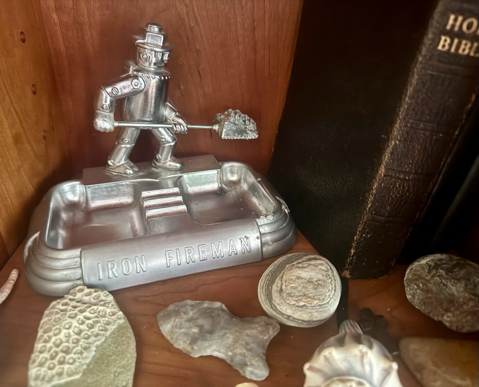 1920’s Art Deco Fireman Pen Holder Tray Trinket Dish Calling Card Cigar Ashtray