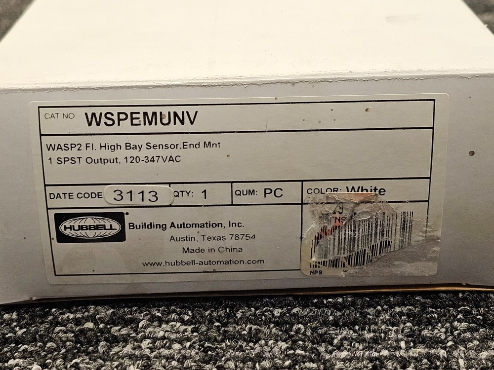 Hubbell WSPEMUNV Fixture Mount High Bay Occupancy Sensor End Mount