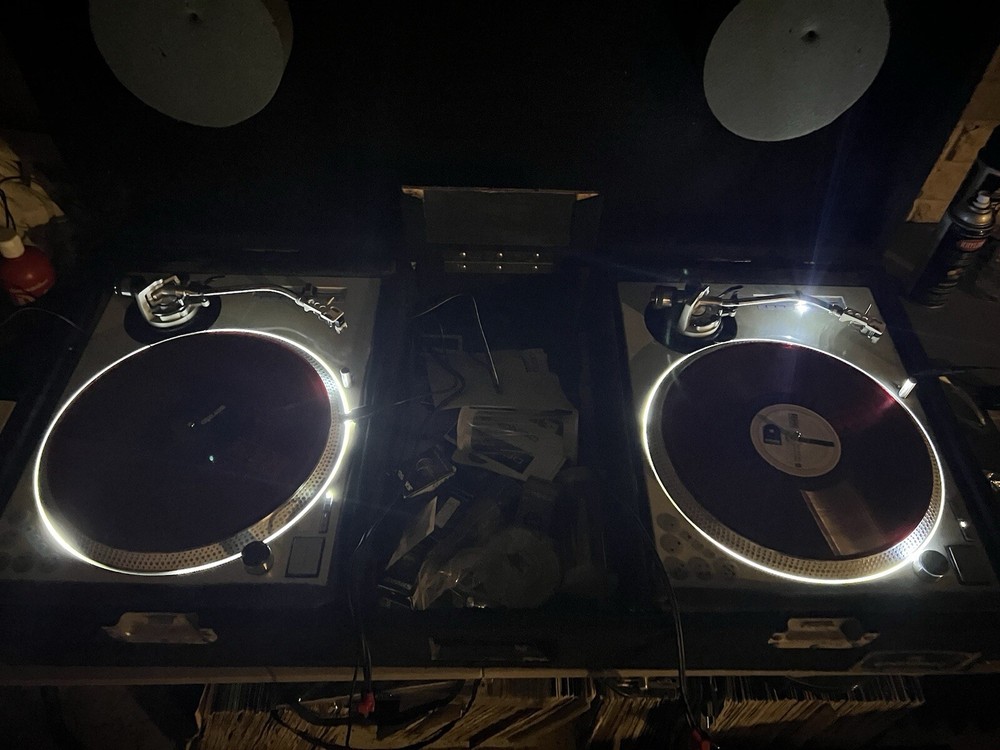 2 Custom Technics 1200 Turntables w Built In Dicers