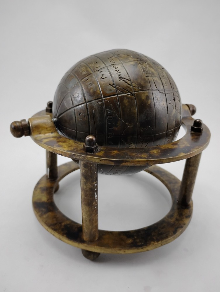 Etched Table Globe
