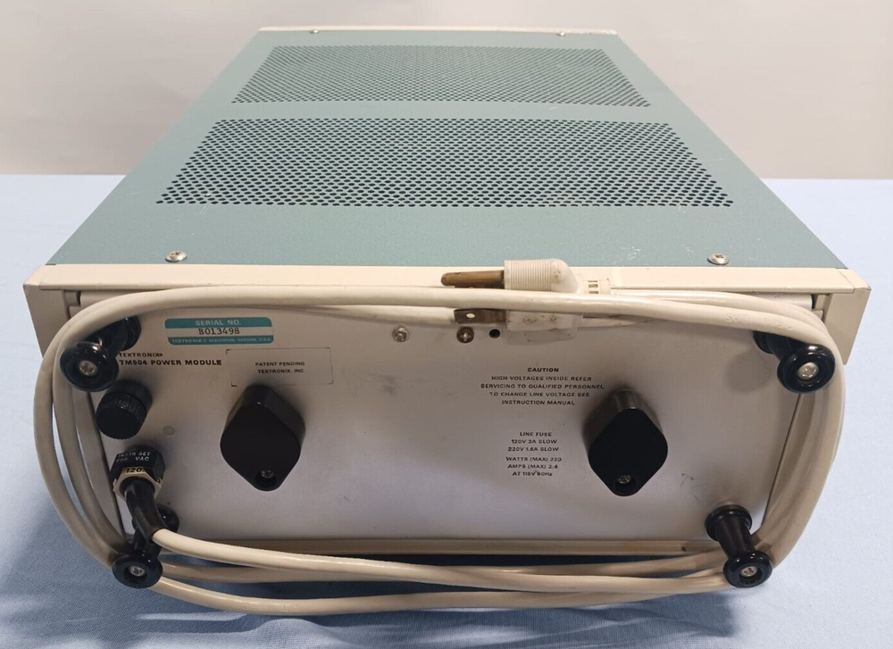 Tektronix TM 504 Unit w/ 2x FG 501 Function Generator, DM 502, DC 504 Modules