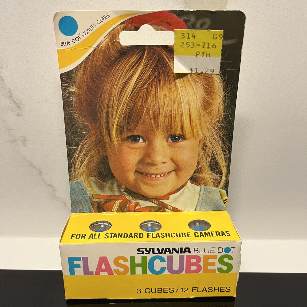 Vintage One Pack 12 Flash Sylvania Blue Dot Flashcubes Camera Flash Cubes 3-Pack