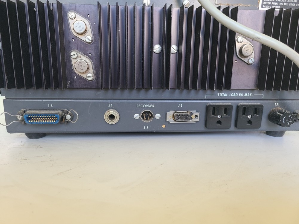 Gilford Micro-Sample Spectrophotometer 300-N, Powers Up, Untested