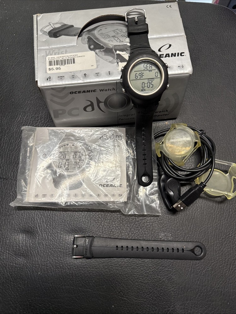 Oceanic Atom Air Integrated Dive Watch With Box A1
