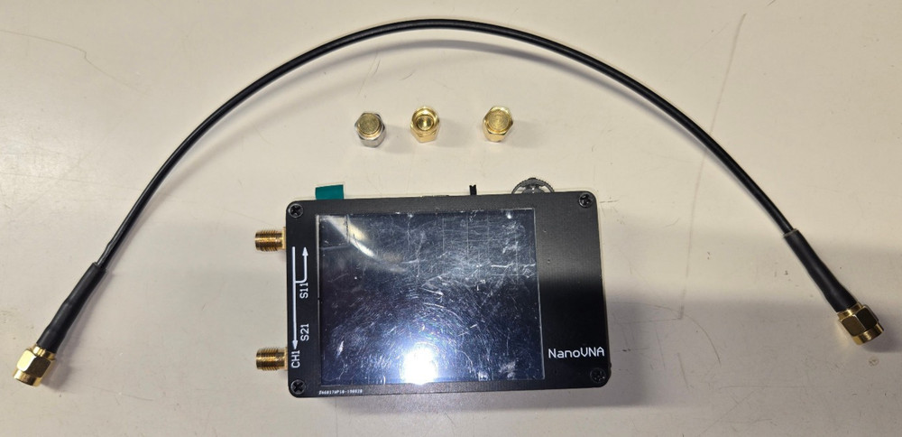 Very Tiny Handheld Vector Network Analyzer NanoVNA style