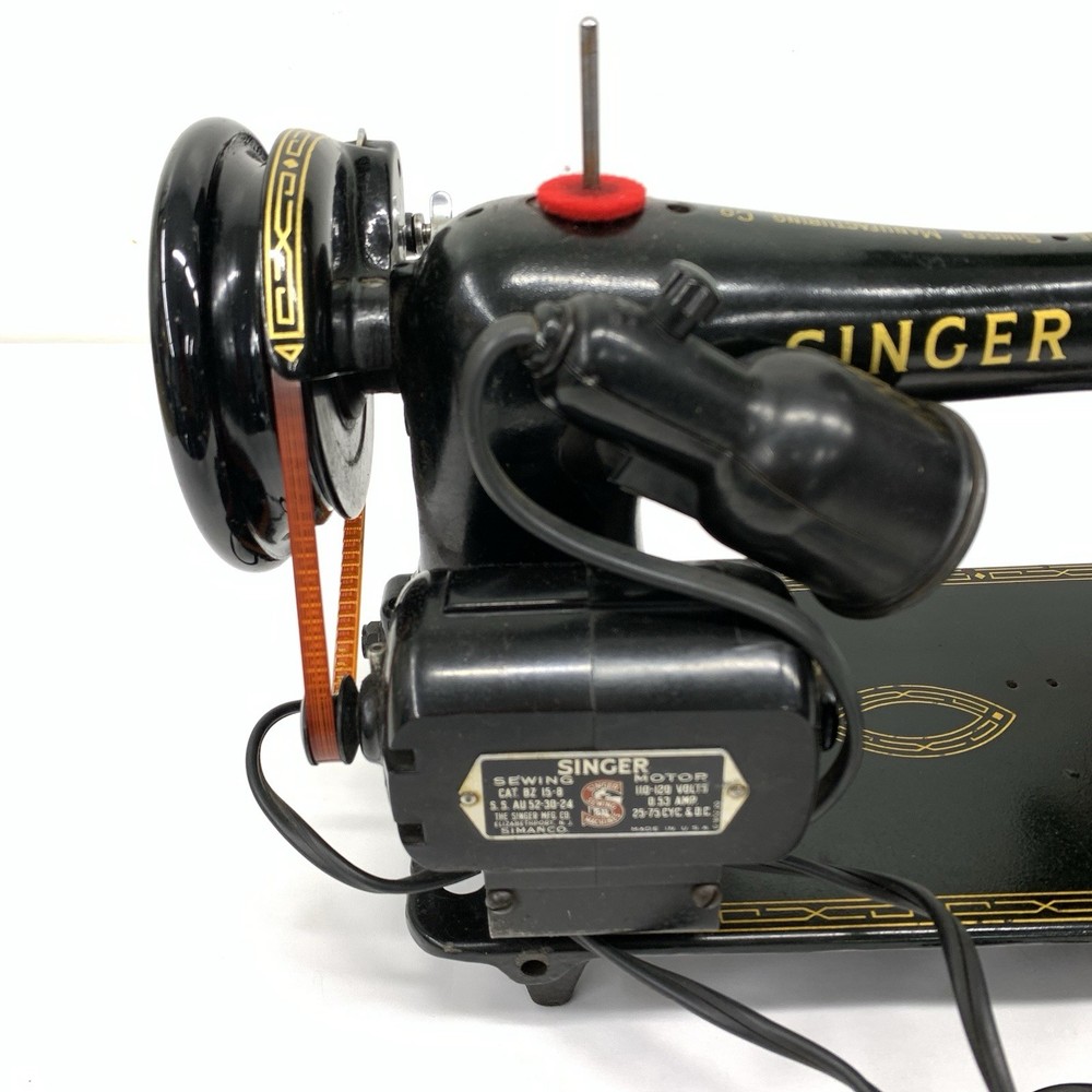 Singer Sewing Machine Model 99K with Foot Pedal - WORKING
